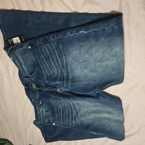True Religion Blue Relaxed Jeans with Natural Fading